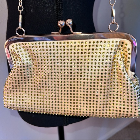 Gold Rhinestone Kiss Closure Bag Purse Shoulder Evening Bag Gold Tone Hardware - Picture 4 of 16